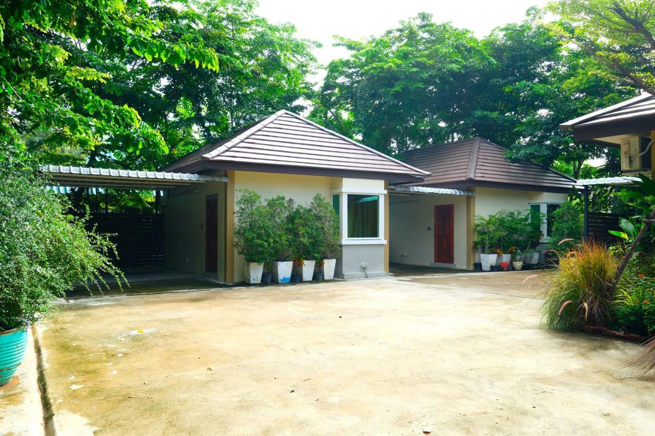 Rak Kun Resort 2 Nakhon Sawan Exterior foto